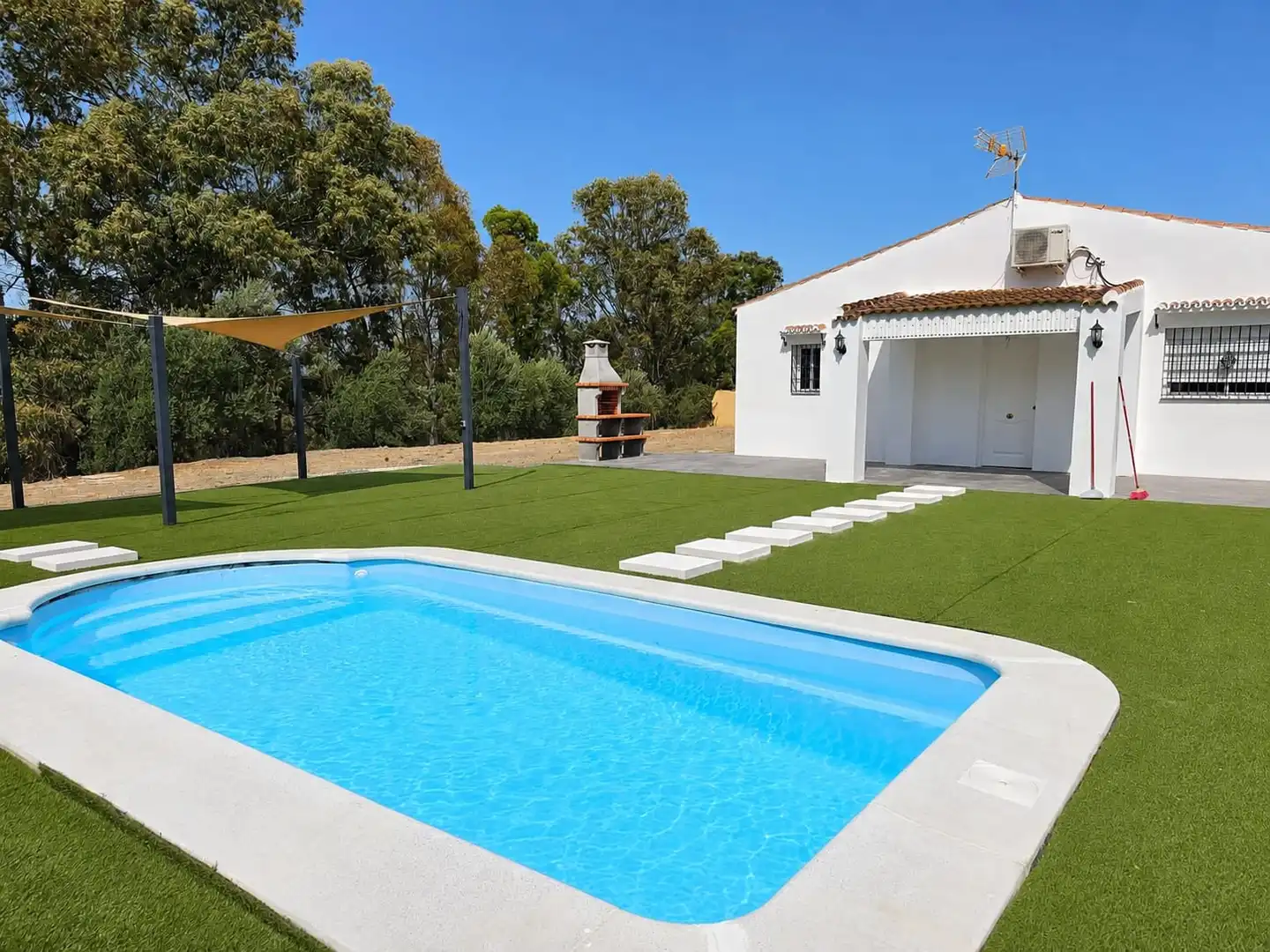 Schwimmbecken von Country house zum Verkauf in Cártama mit Klimaanlage, Privatgarten und Schwimmbad