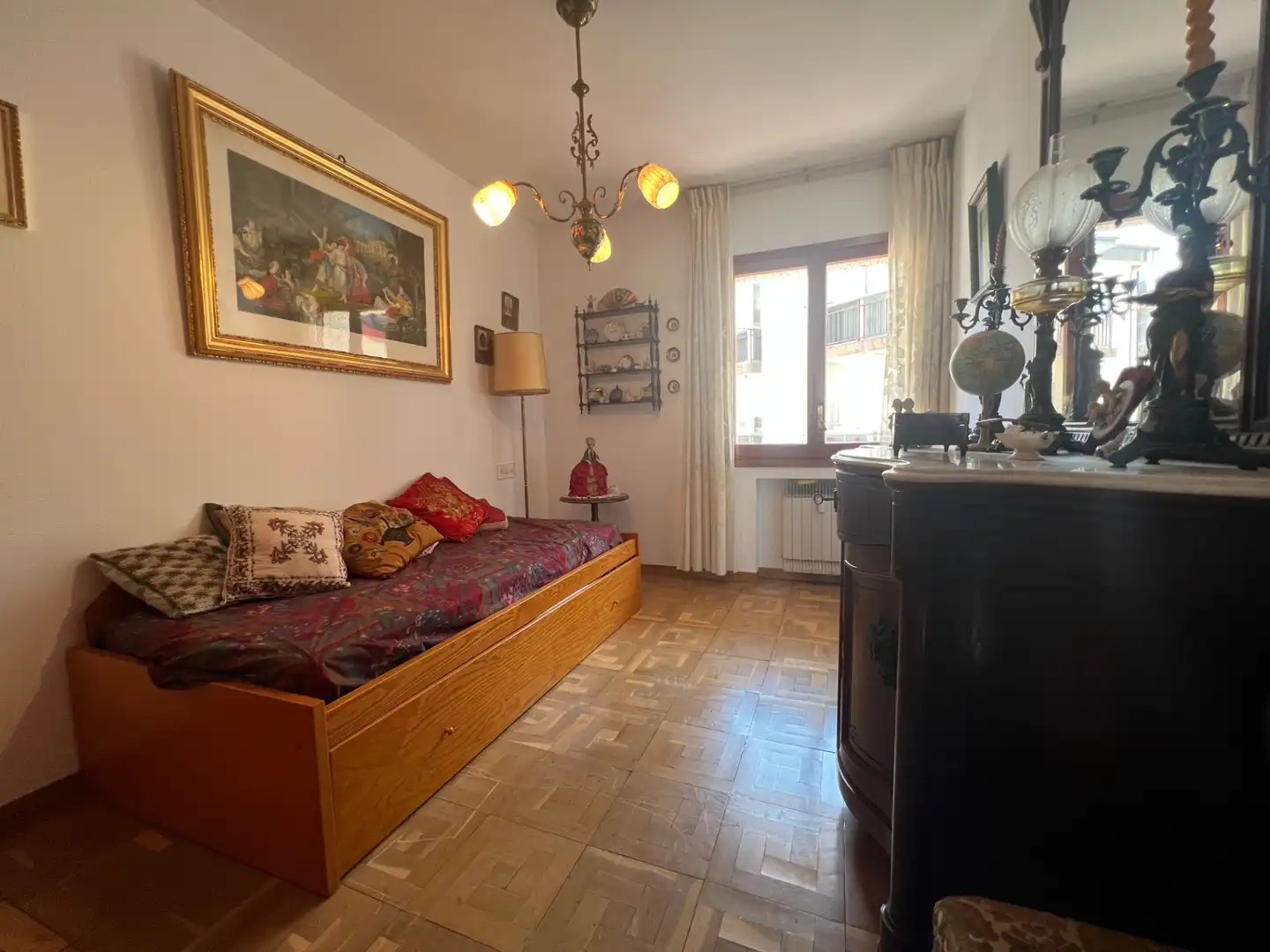 Schlafzimmer von Wohnung zum Verkauf in Jaca mit Abstellraum und Balkon