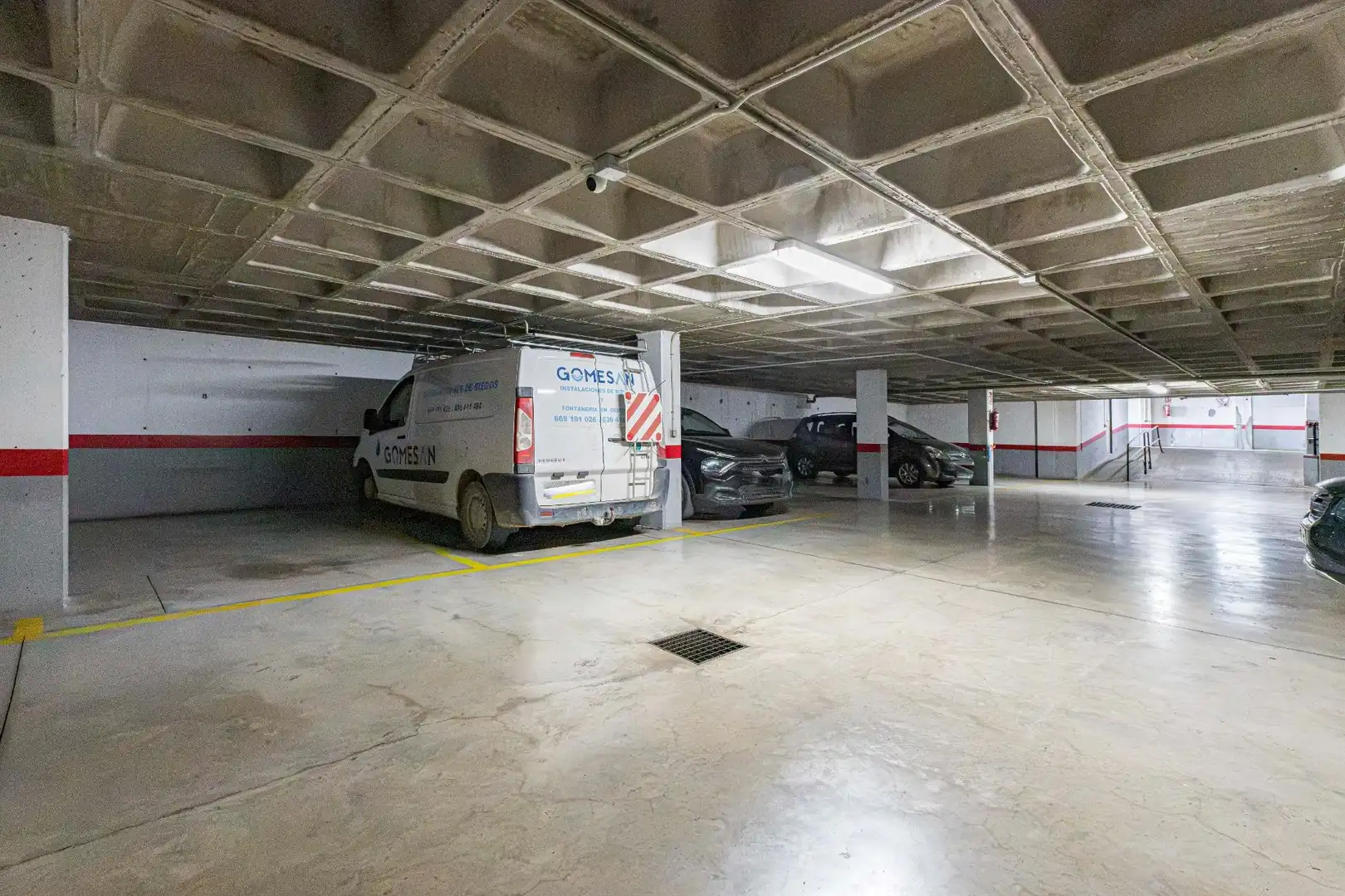 Parking de Piso en venta en Murcia con Aire acondicionado, Parquet y Trastero