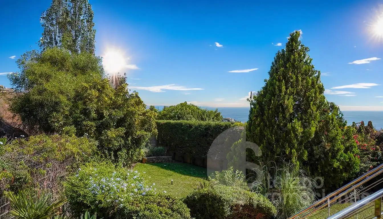 Jardín de Casa o chalet en venta en Málaga con Aire acondicionado, Calefacción y Jardín privado