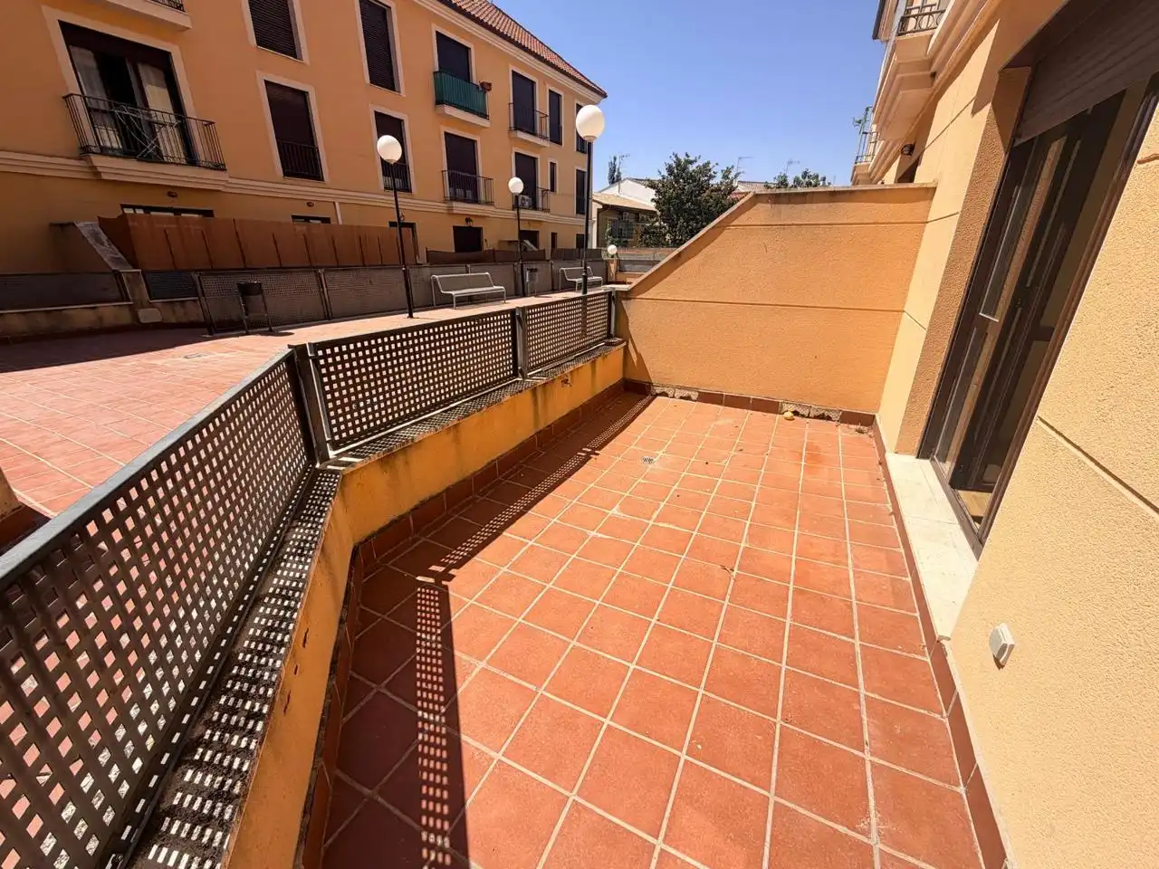 Appartement compact avec ascenseur à vendre à Calle Ronda de San Isidoro, imagen 3