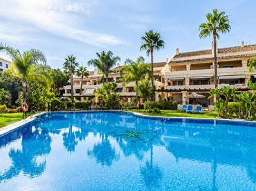 Apartament amb piscina en venda a Calle Calle Pléyades