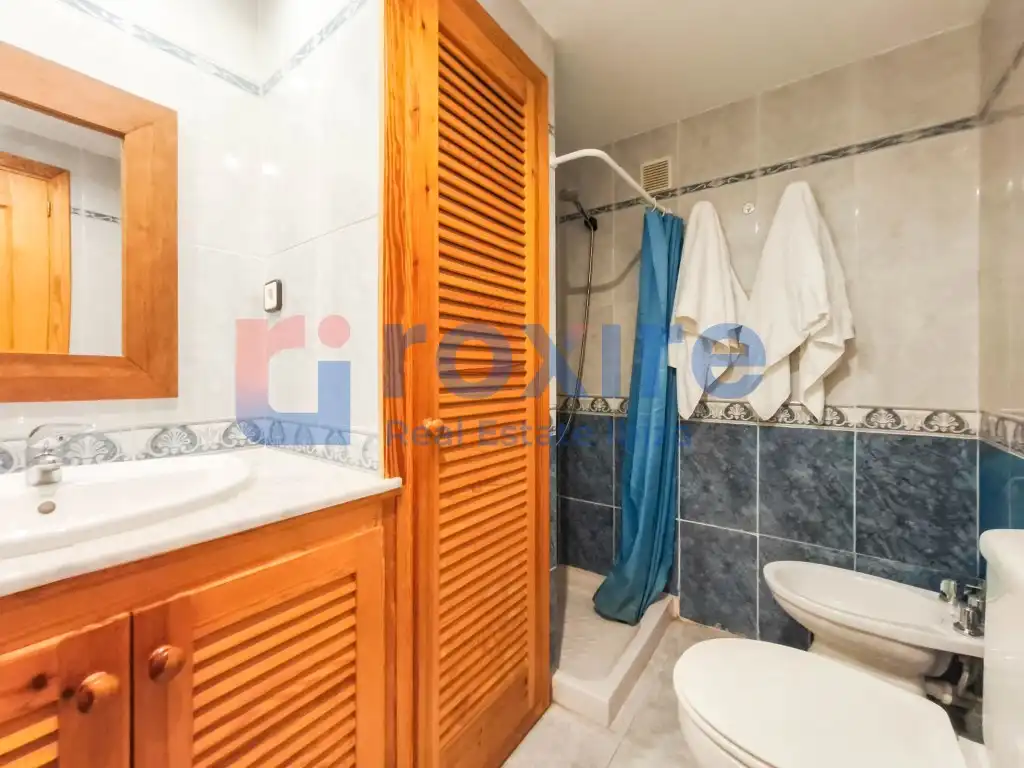 Badezimmer von Wohnung zur Miete in Sant Antoni de Portmany mit Klimaanlage, Terrasse und Möbliert