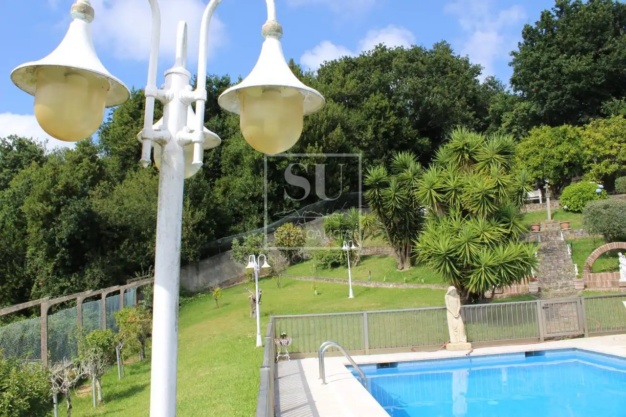 Piscina de Casa o chalet en venta en Nigrán con Calefacción, Jardín privado y Terraza