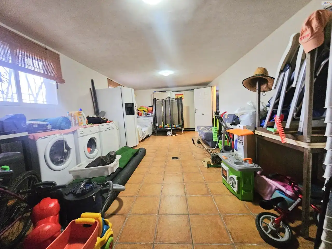 Casa o chalet en venta en Villa del Prado con Calefacción, Terraza y Trastero