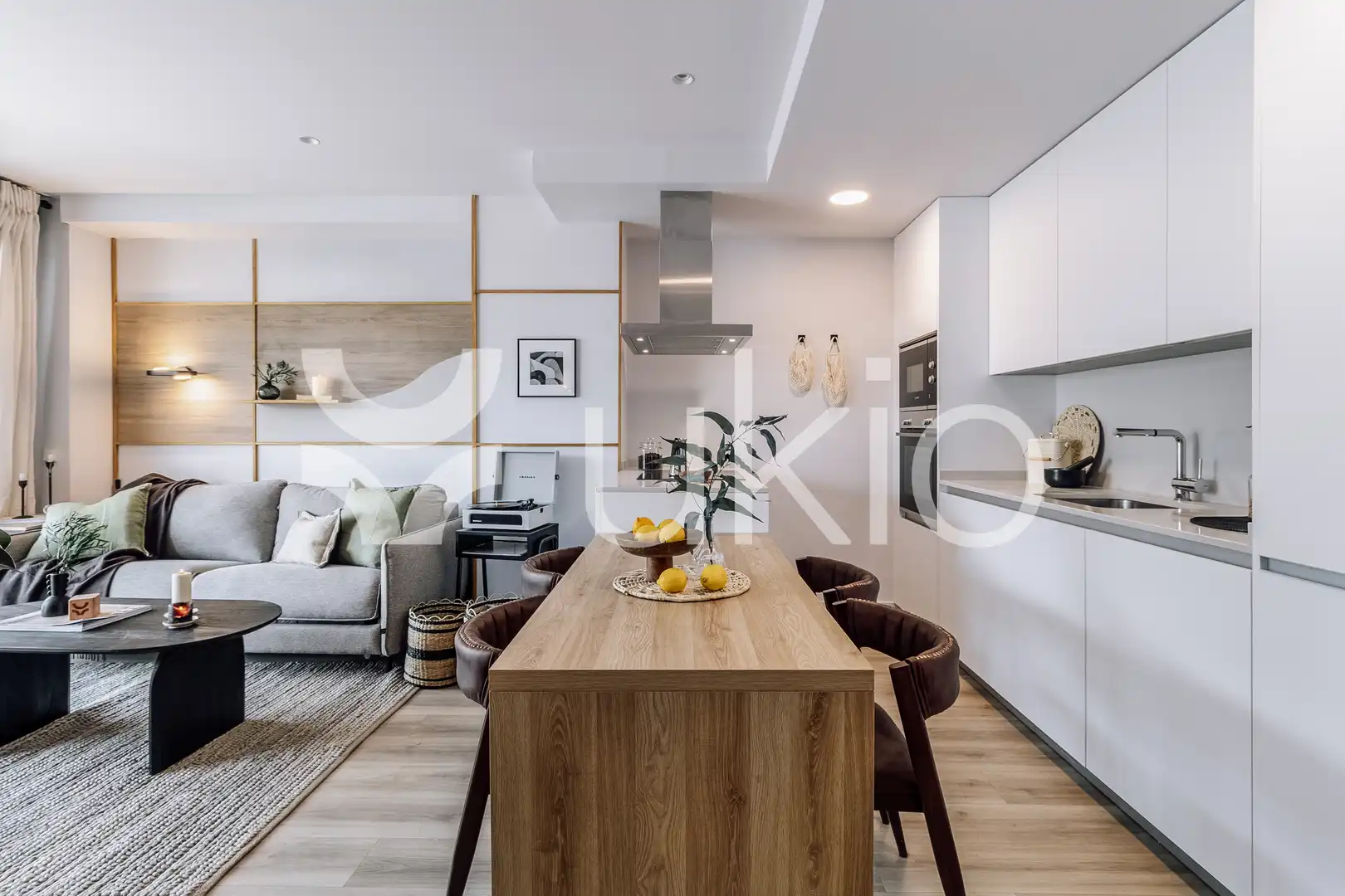 Cuina de Apartament de lloguer en Madrid amb Aire condicionat, Calefacció i Terrassa