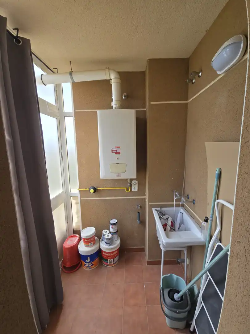 Bathroom of Flat for rent in Cáceres  with Air Conditioner, Heating and Terrace