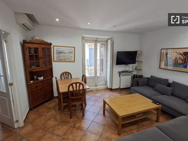 Wohnung mit Balkon zur Miete in Centro