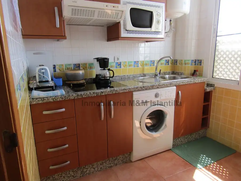 Cocina de Piso en venta en Isla Cristina con Aire acondicionado, Terraza y Amueblado