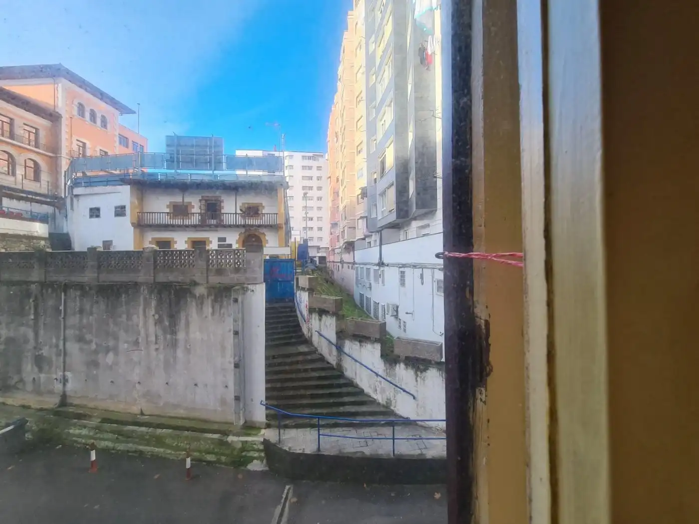 Exterior view of Office for rent in Santander