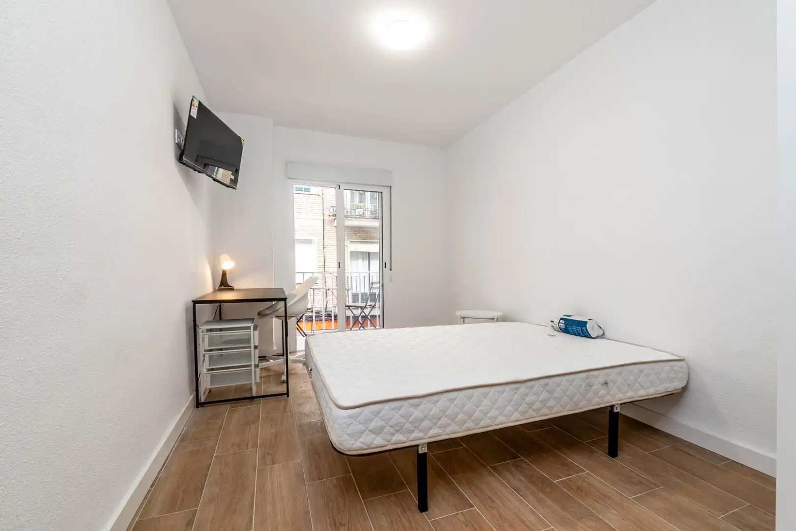 Piso en venta en Calle JUAN DE LA CIERVA, Barrio de Zaidín