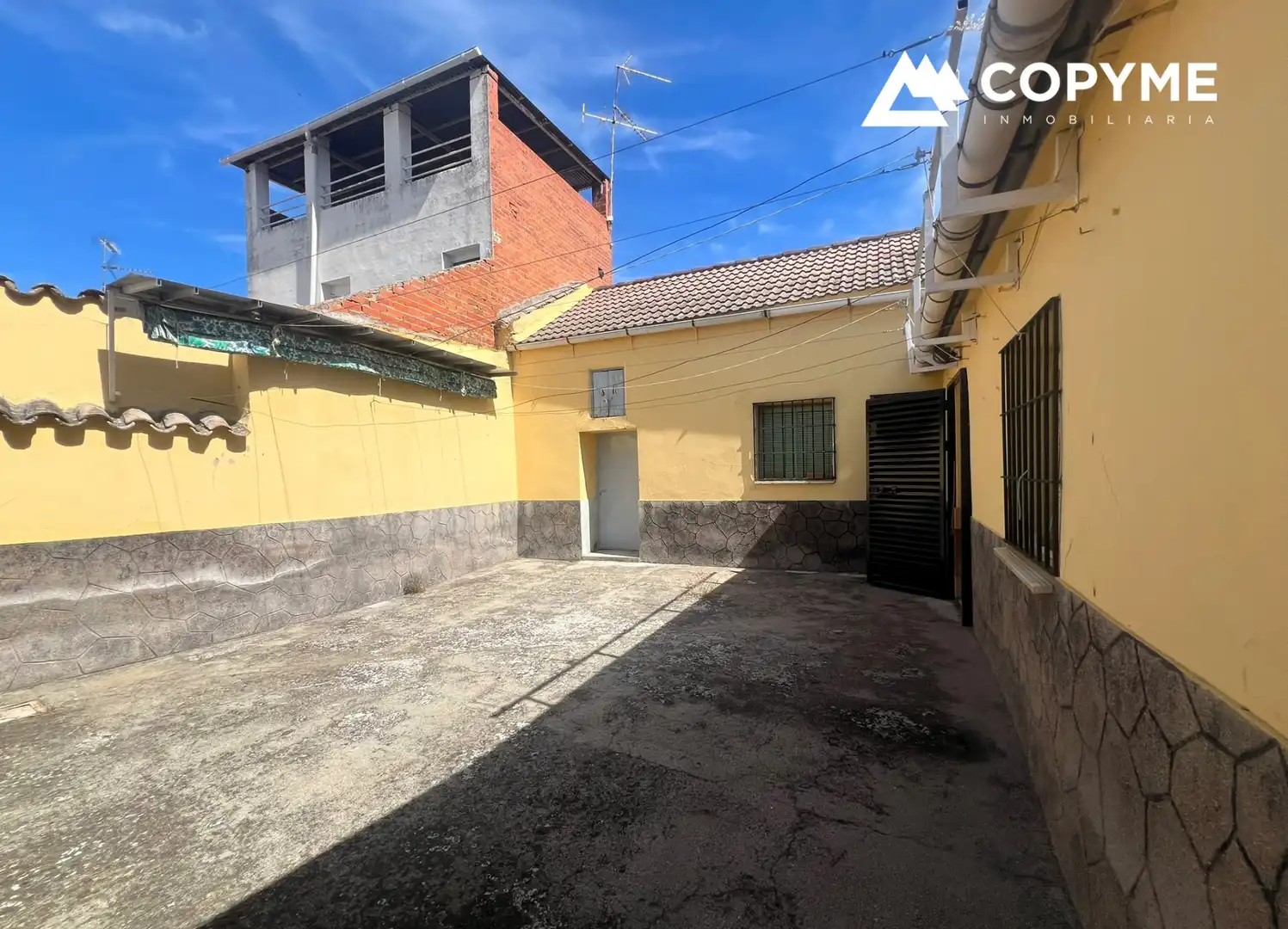 Vista exterior de Casa o chalet en venta en Gerindote con Amueblado