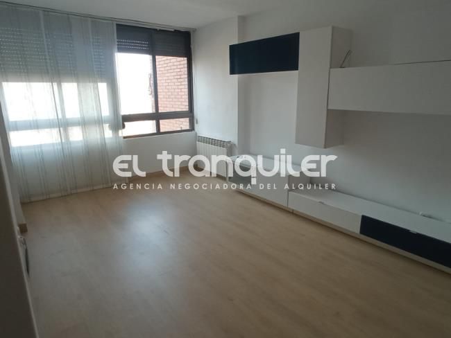 Bedroom of Flat to rent in San Fernando de Henares  with Air Conditioner