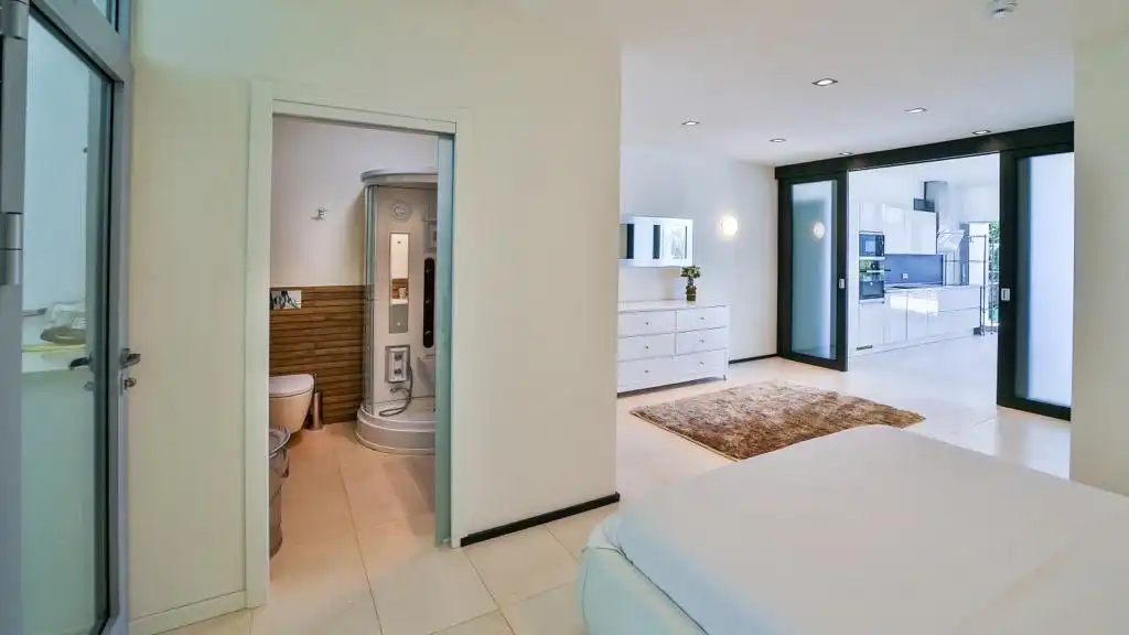 Habitación de Casa o chalet de alquiler en Marbella con Aire acondicionado, Jardín privado y Terraza