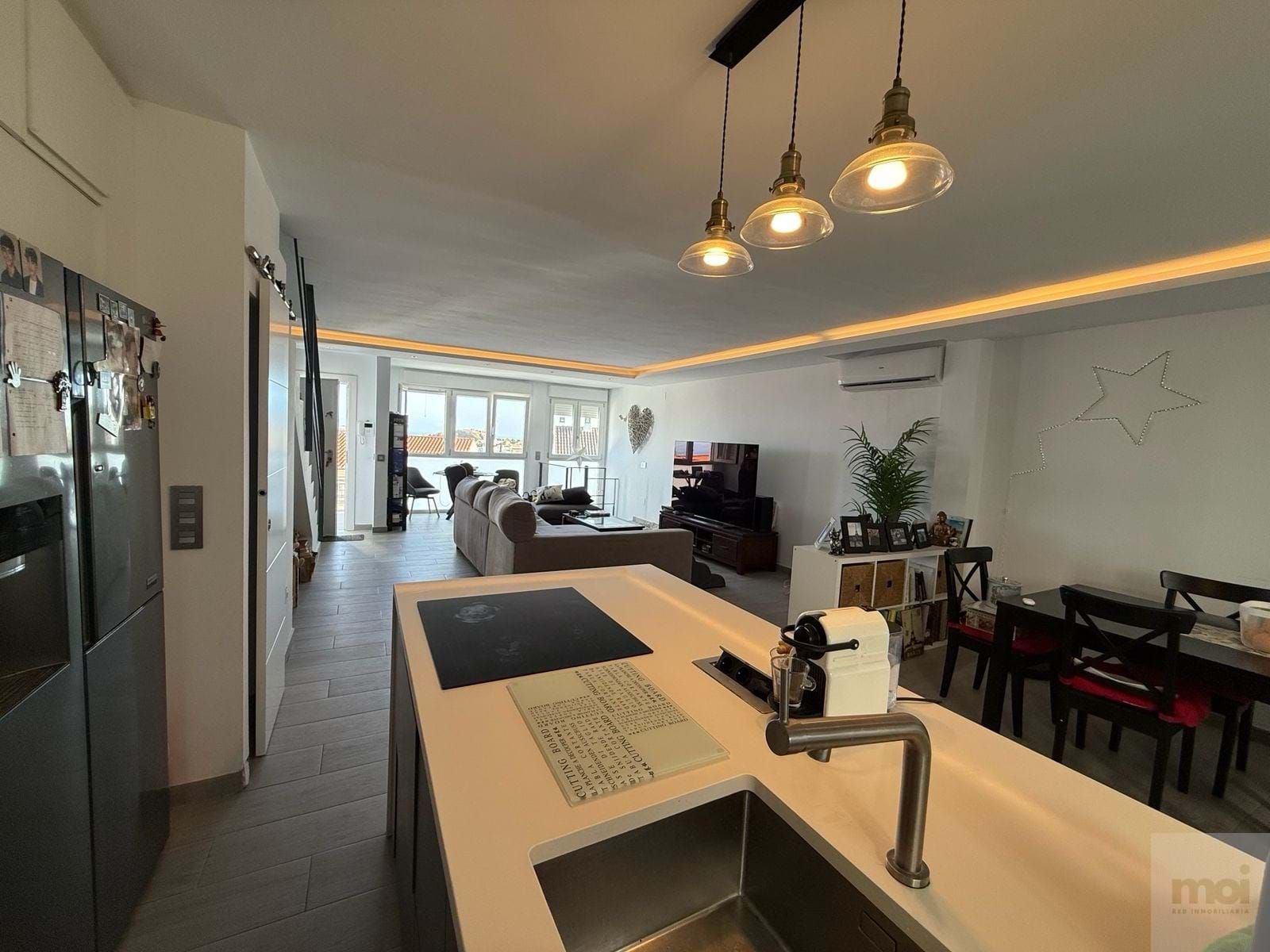 Sala d'estar de Casa o xalet en venda en Málaga Capital amb Aire condicionat, Terrassa i Traster