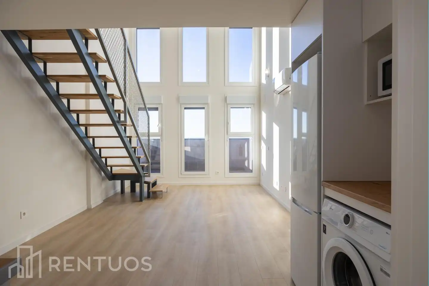 Duplex avec piscine à louer à Calle Laguna del Marquesado, imagen 2