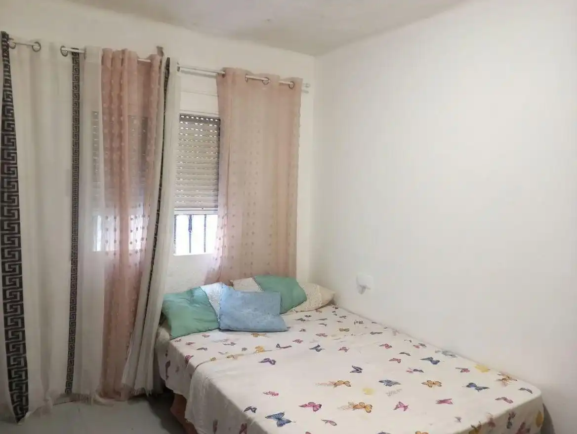 Habitación de Piso en venta en Valencia con Aire acondicionado y Calefacción