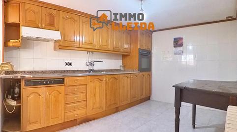 Foto 3 de Casa adosada en venda a Castell, 2, Almenar, Lleida