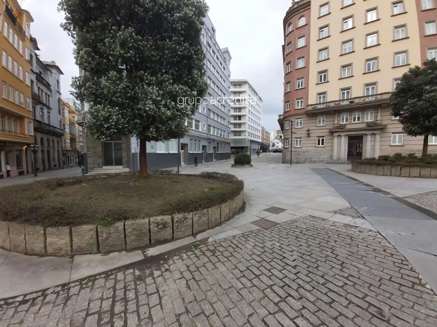 Vista exterior de Local de alquiler en Ferrol