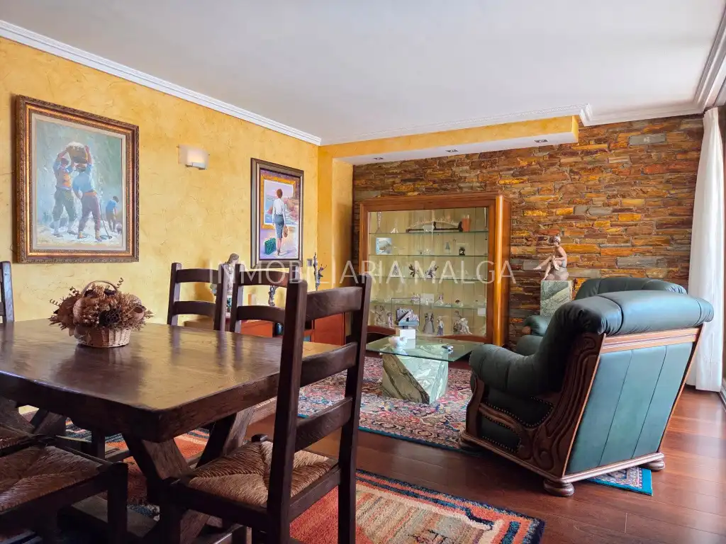 Living room of Houses for sale in Colunga  with Heating, Private garden and Parquet flooring