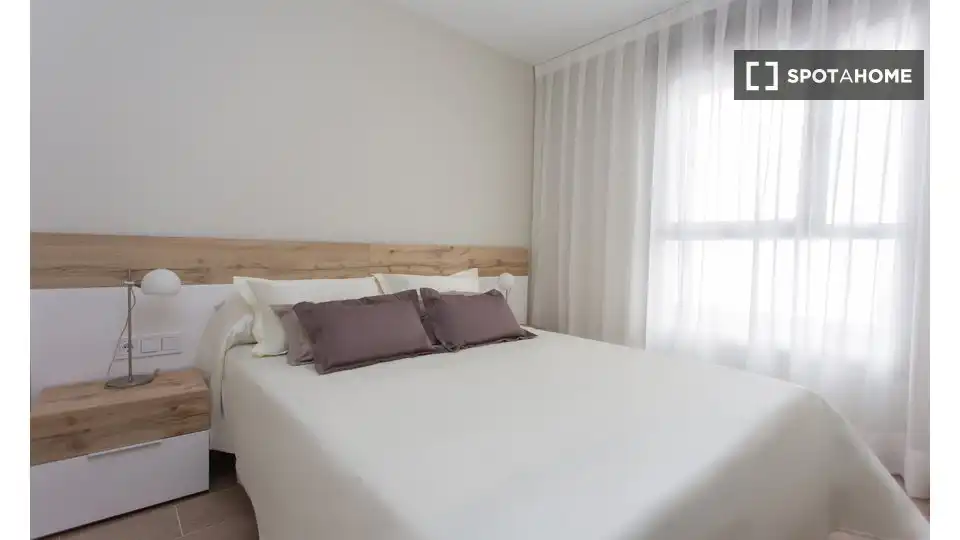 Flat with terrace to rent in L'Eixample, imagen 9