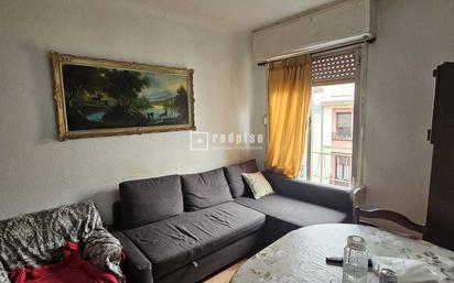 Living room of Flat for sale in  Madrid Capital  with Heating