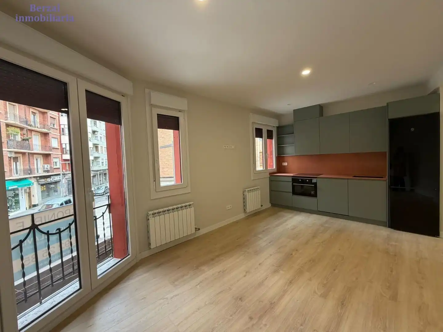 Kitchen of Flat for sale in  Logroño  with Heating and Balcony