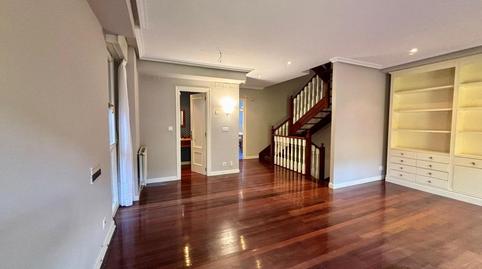 Foto 4 de Casa adosada en venda a Urduliz, Bizkaia