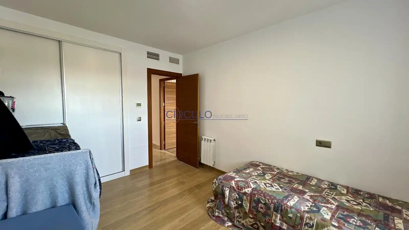 Piso con ascensor en venta en Alameda de Cervantes, imagen 48