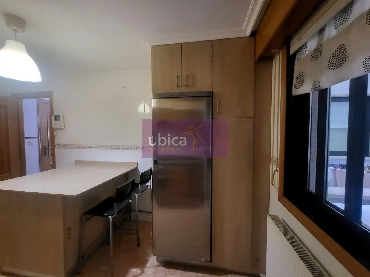 Cuina de Pis en venda en Ponteareas amb Calefacció, Parquet i Terrassa