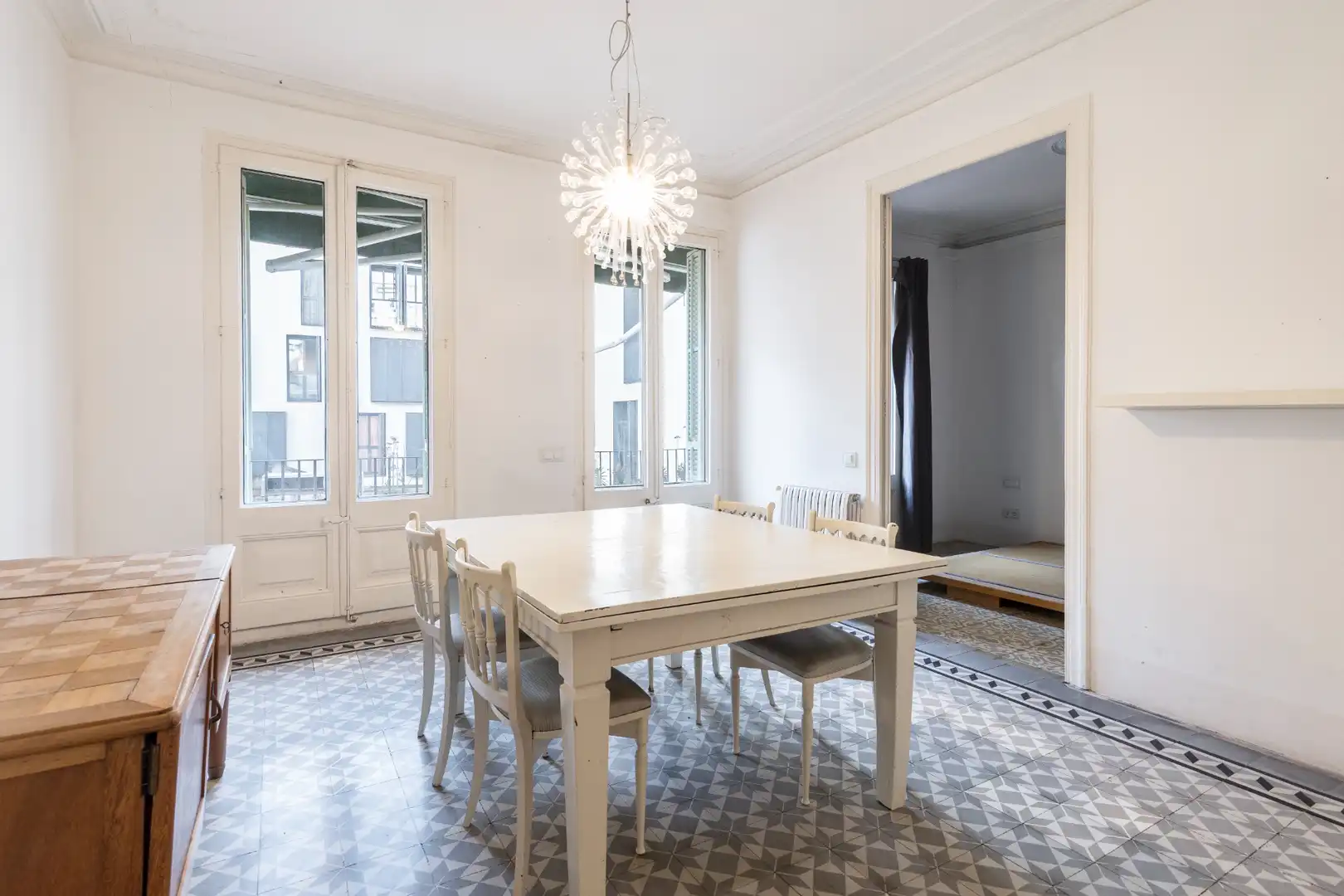 Comedor de Piso en venta en Barcelona con Calefacción, Terraza y Amueblado