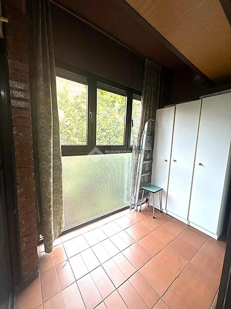 Bedroom of Flat for sale in Madrid
