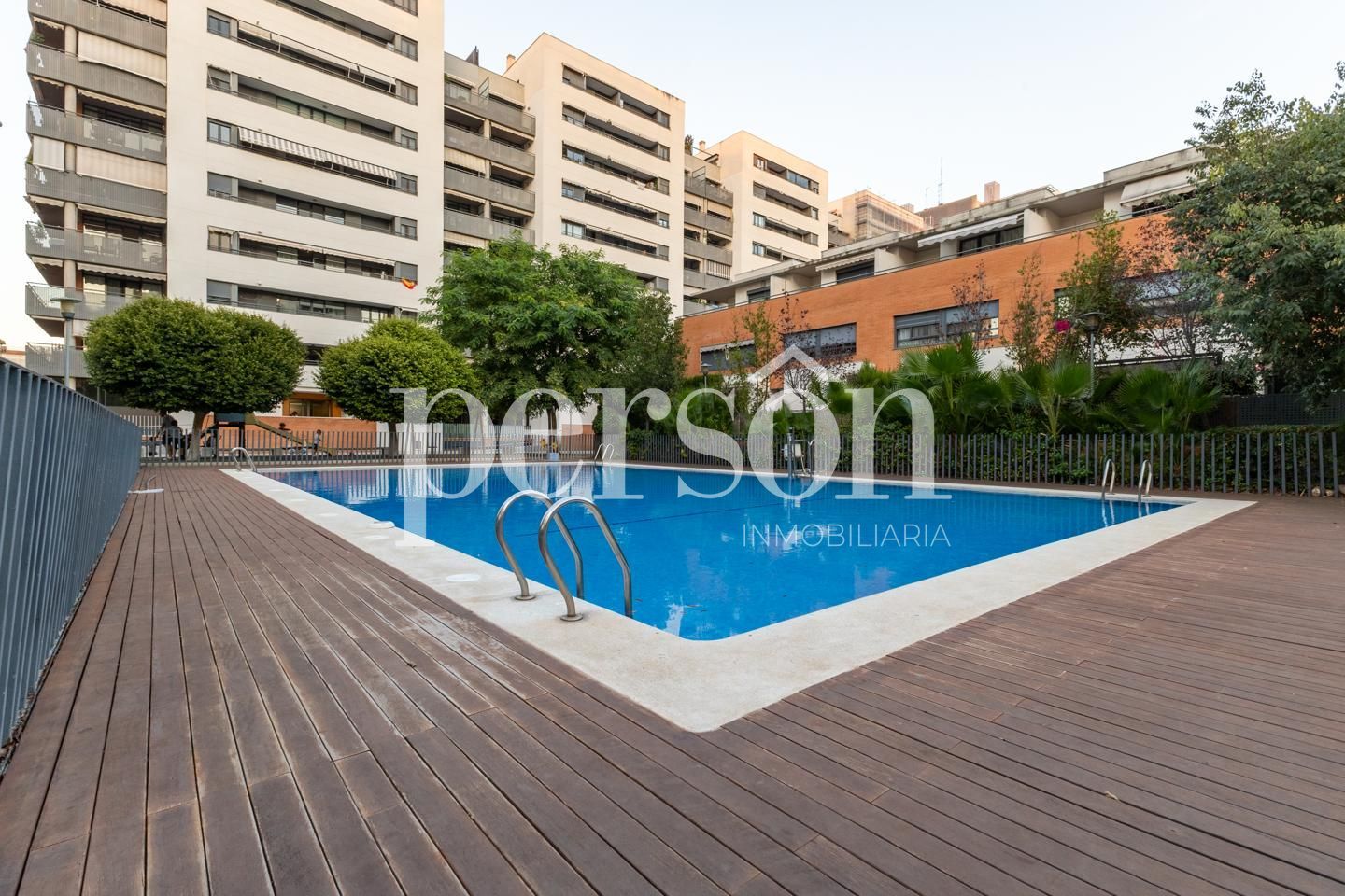 Piscina de Apartament de lloguer en  Valencia Capital amb Aire condicionat, Calefacció i Traster