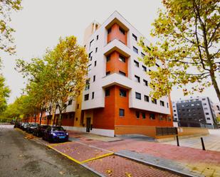 Vista exterior de Pis de lloguer en Valladolid Capital amb Terrassa