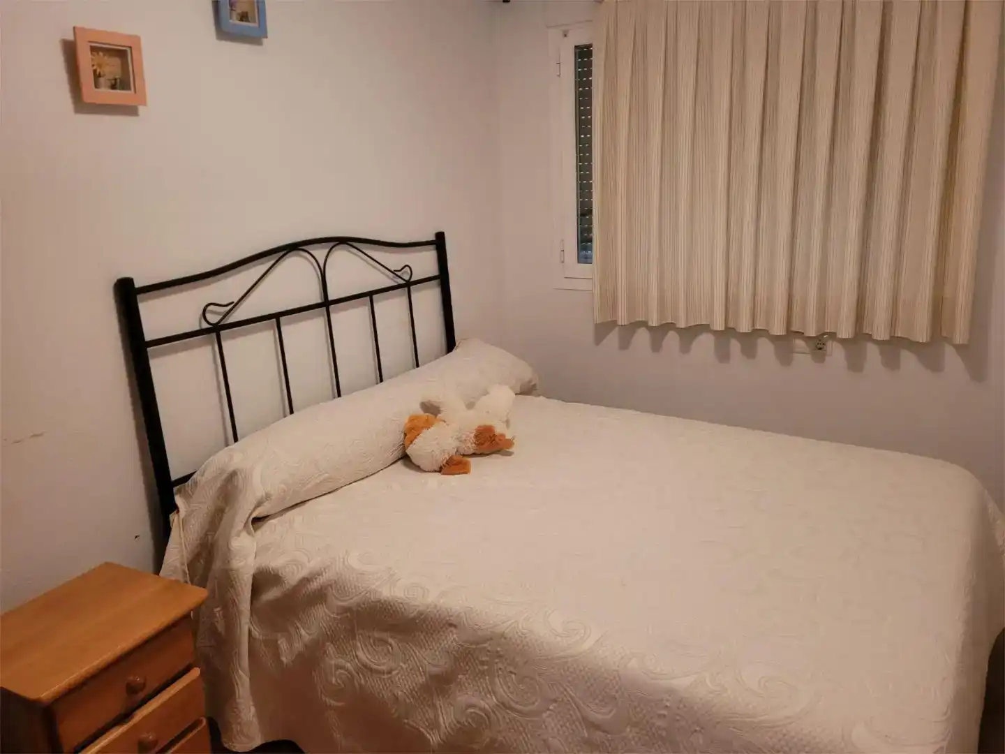 Habitación de Piso en venta en Salvacañete con Parquet, Trastero y Amueblado