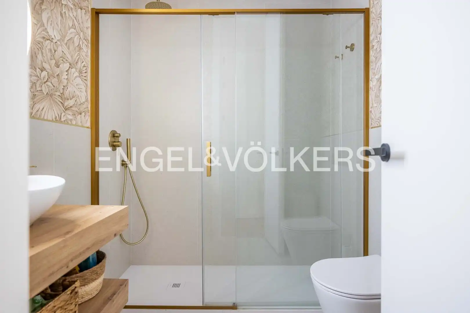 Badezimmer von Wohnung zum Verkauf in Sevilla mit Heizung