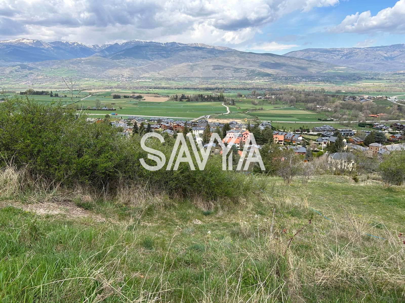 Land for sale in Alp