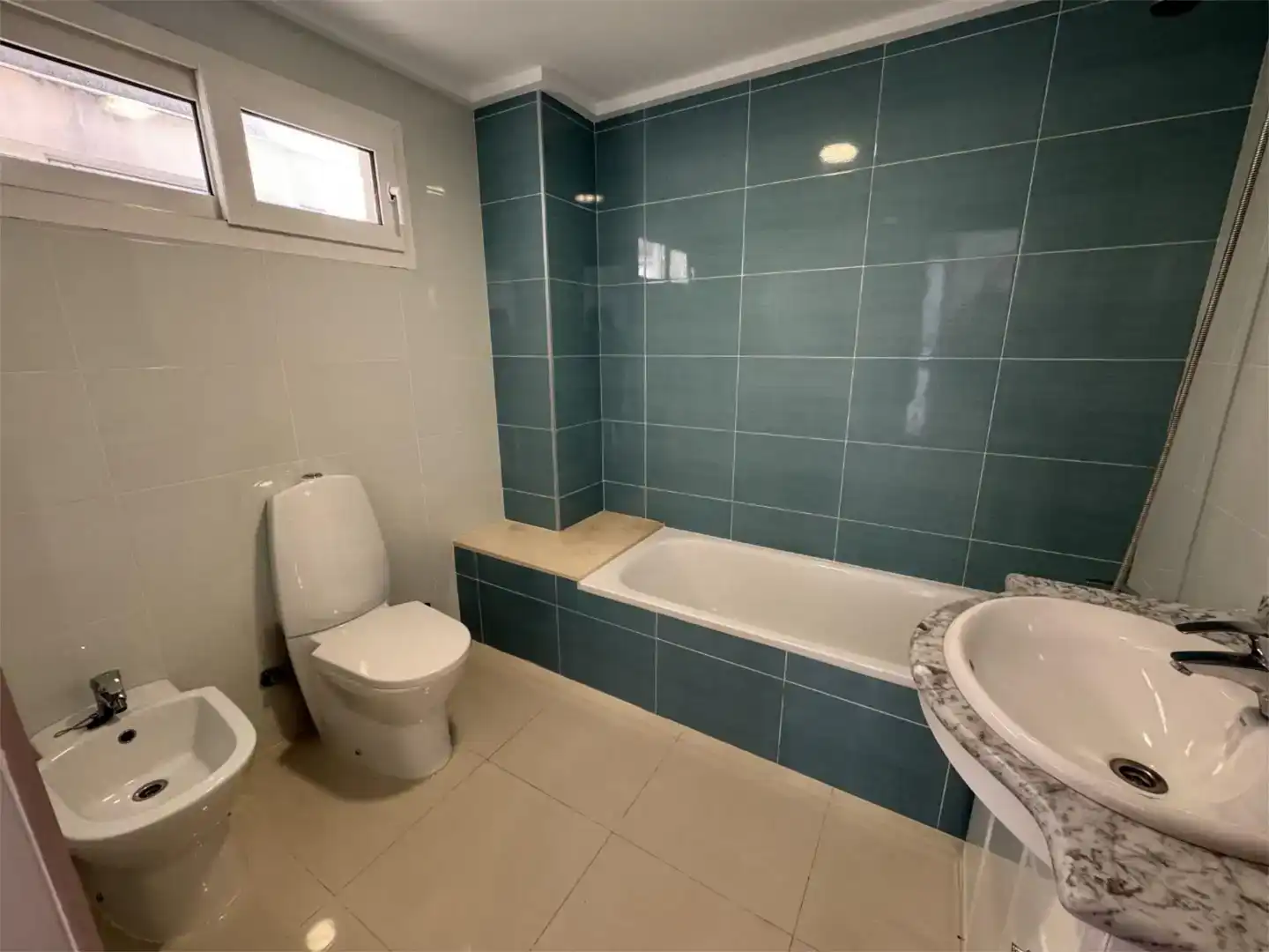 Baño de Piso en venta en El Verger con Aire acondicionado, Trastero y Balcón