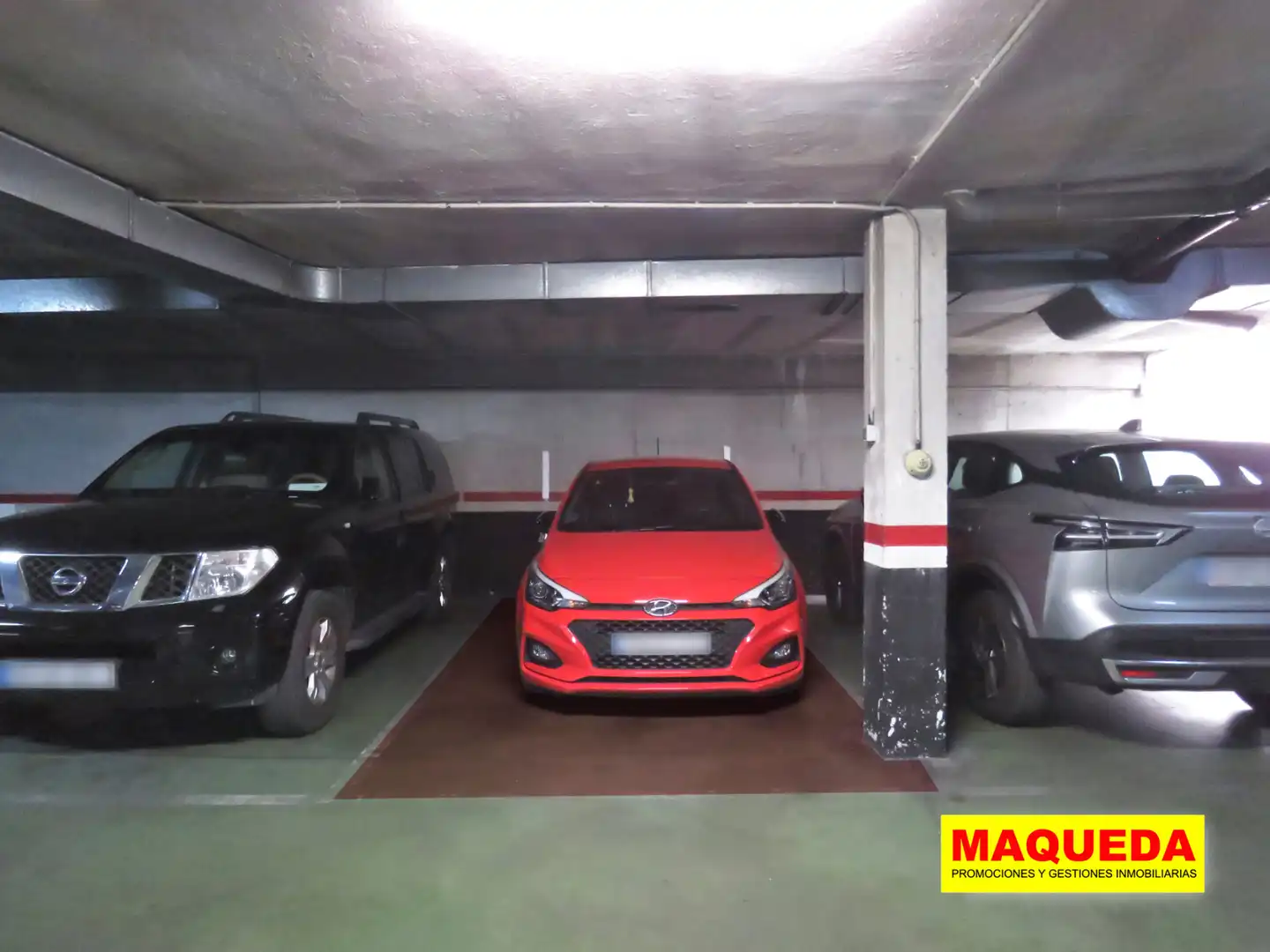 Parking of Flat for sale in Alcorcón  with Air Conditioner, Heating and Parquet flooring