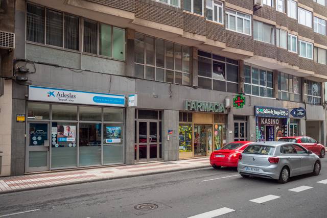 Oficina en Venta en Calle Presidente Alvear, 8 en Alcaravaneras