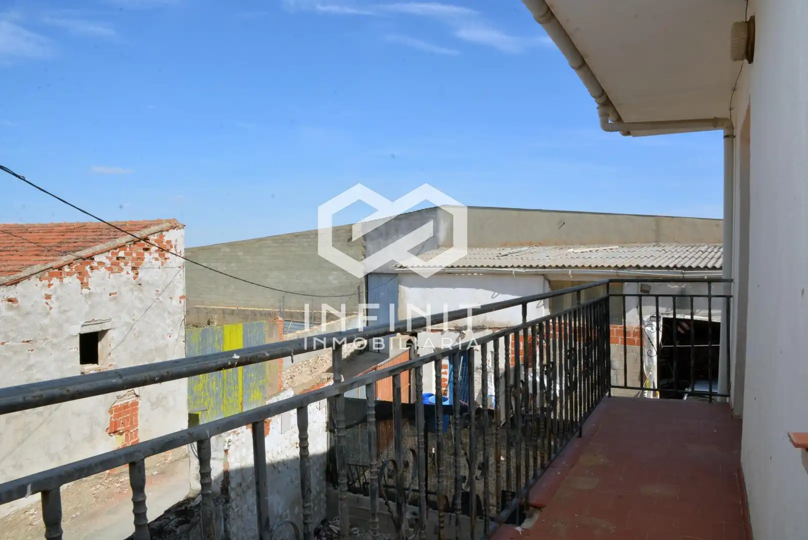 Terrassa de Casa o xalet en venda en Mazuecos amb Terrassa i Traster