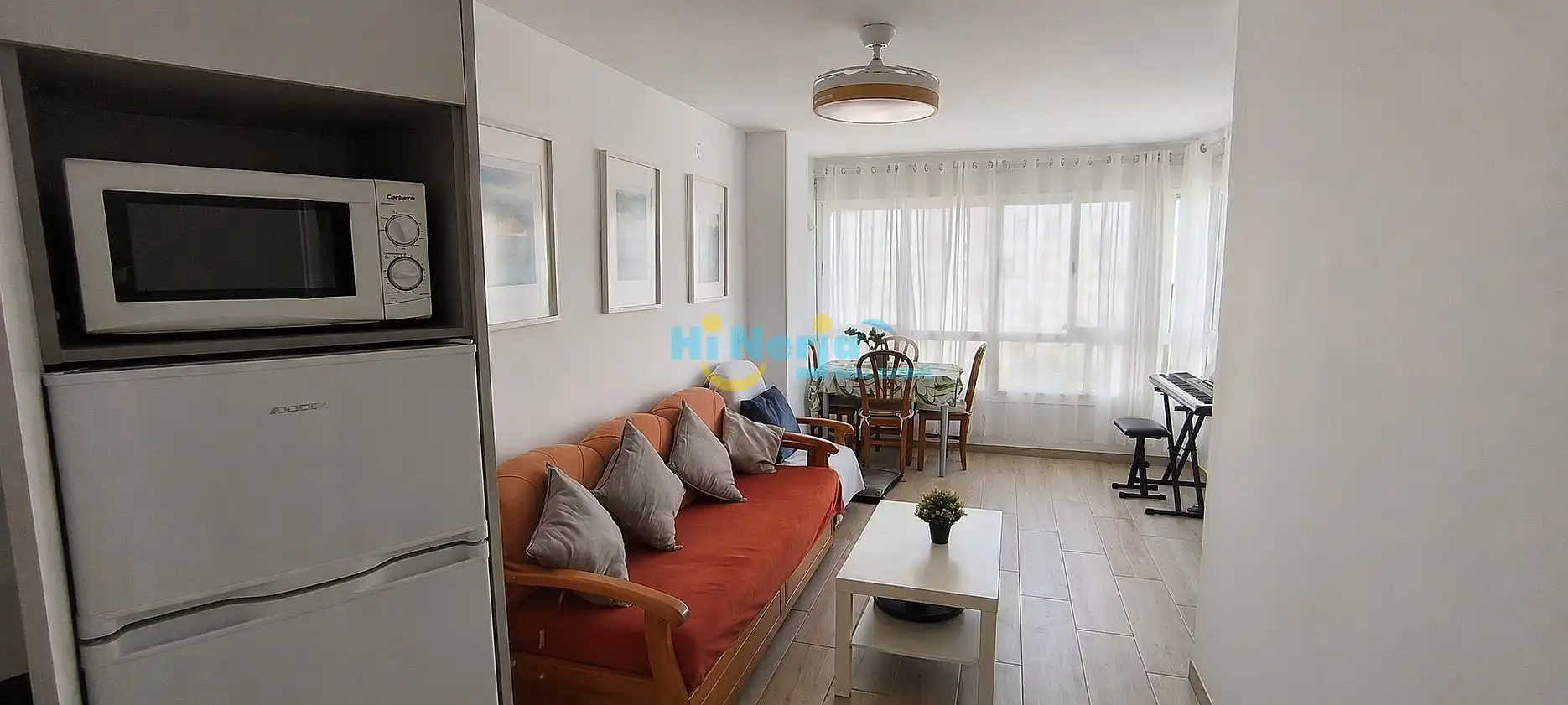 Apartament amb piscina en venda a Torrox Pueblo