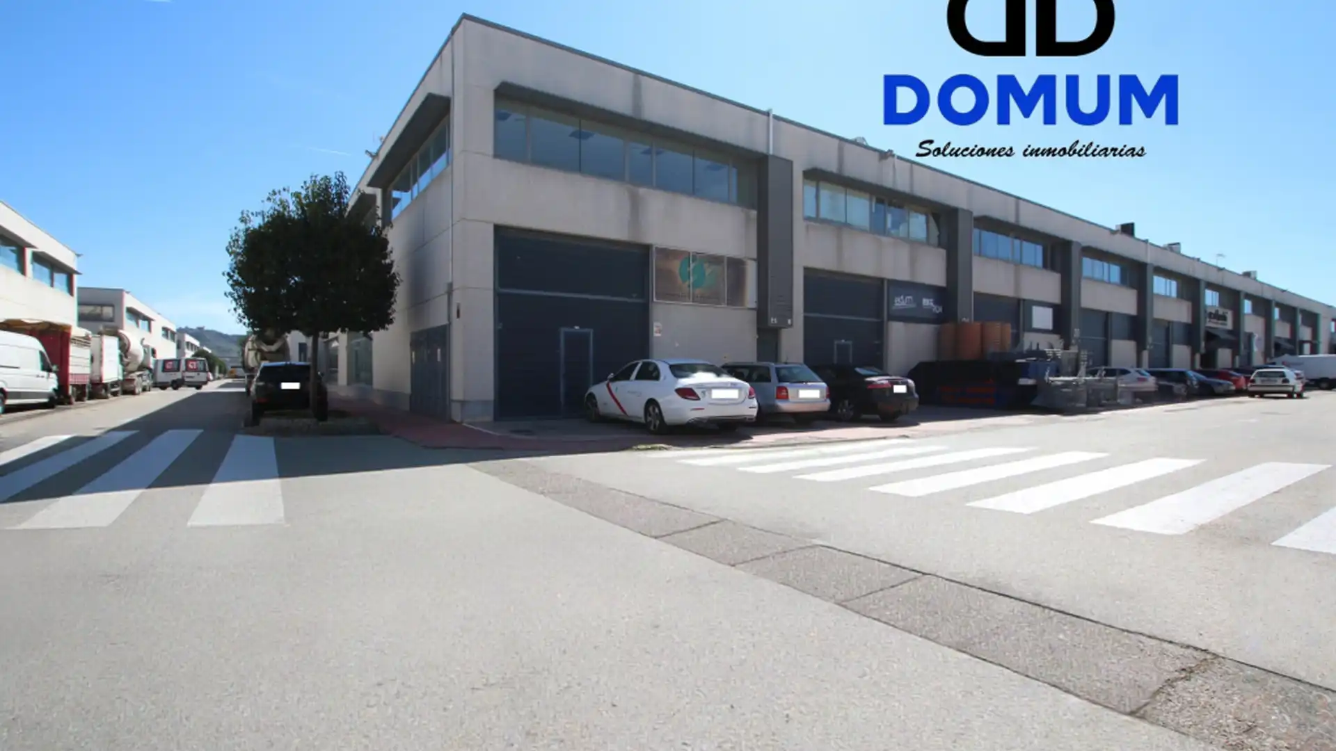 Exterior view of Industrial buildings for sale in Azuqueca de Henares