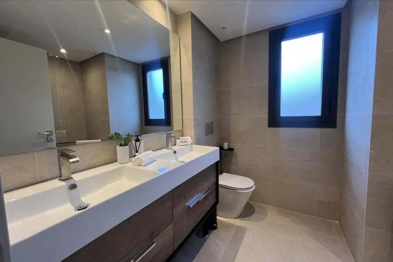 Apartamento con piscina en venta en El Paraíso, imagen 18