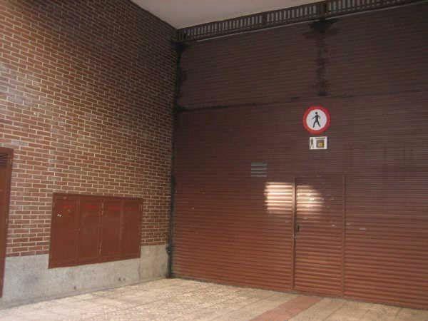 Foto 1 de Garatge de lloguer a Calle de Seco, 1c, Adelfas, Madrid