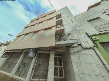 Pis amb ascensor en venda a Centro