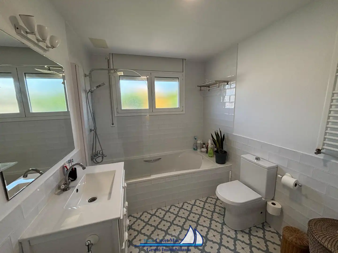 Bathroom of Detached homes for sale in Cambrils  with Air Conditioner, Heating and Private garden
