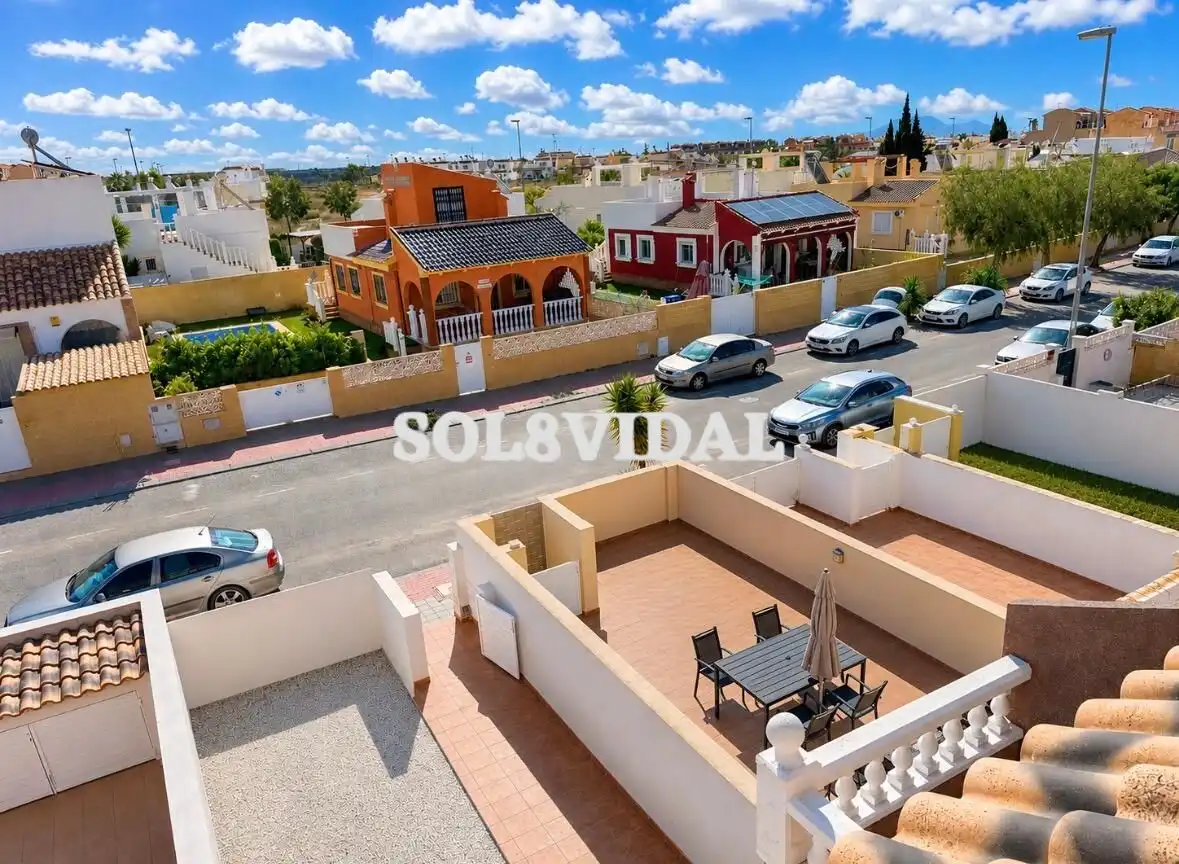 Vista exterior de Casa o chalet en venta en Murcia con Aire acondicionado, Amueblado y Balcón