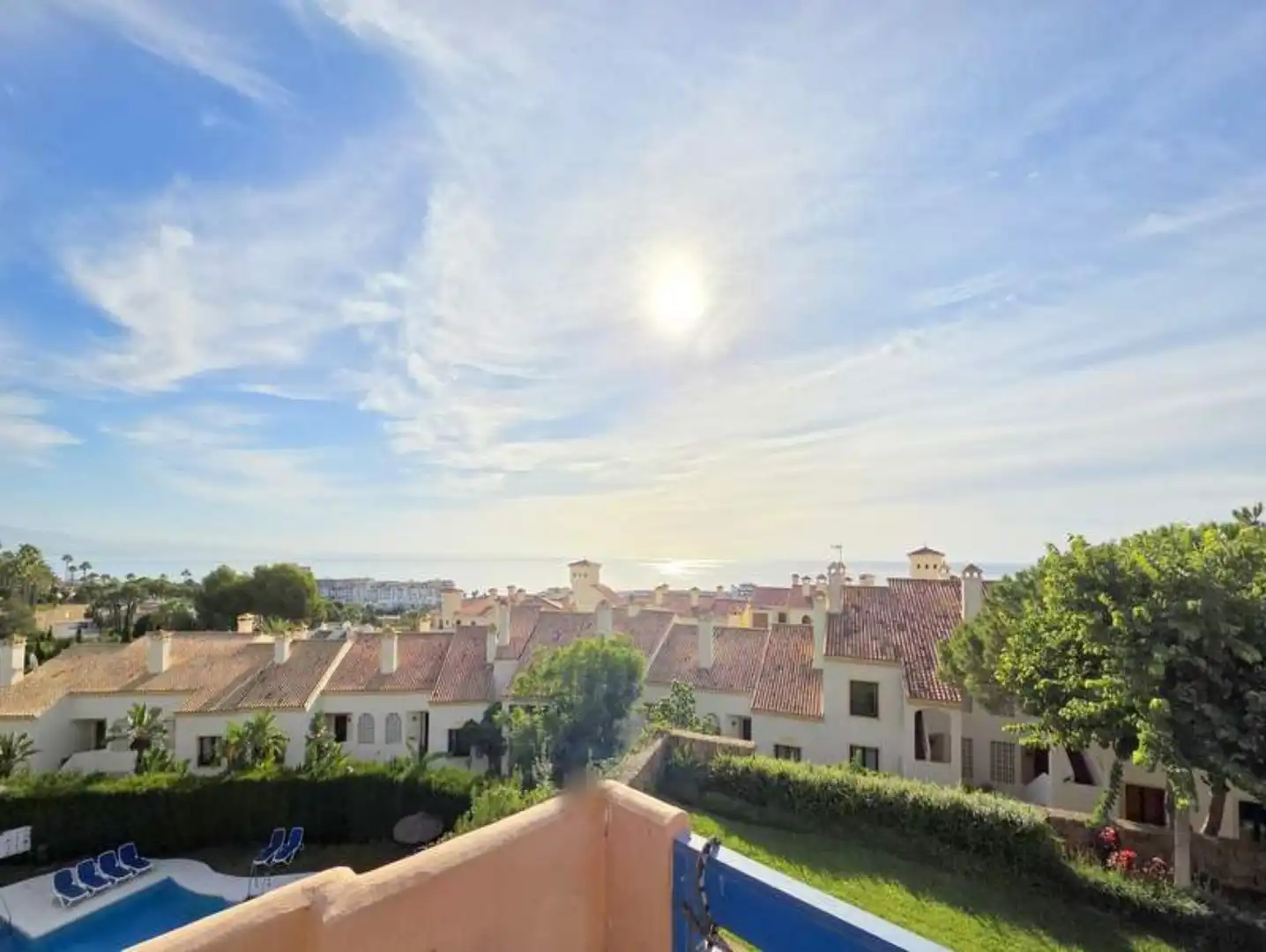 Apartamento con ascensor en venta en La Duquesa
