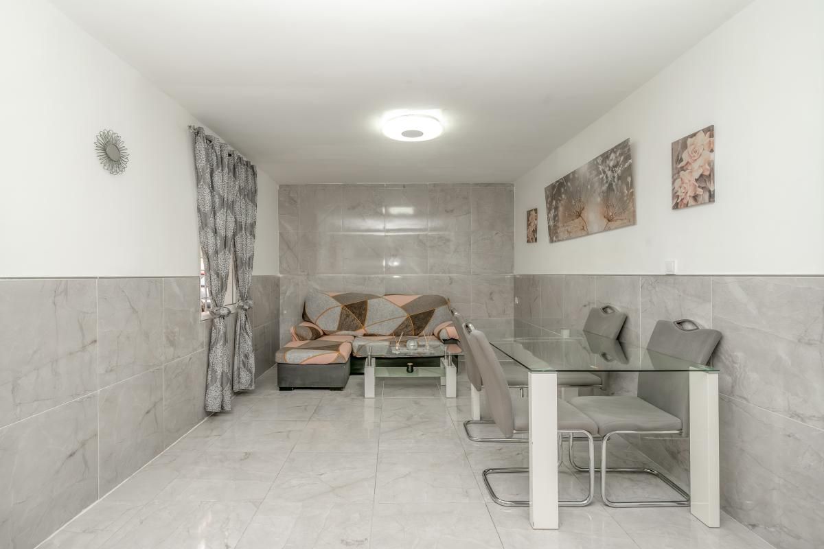 Planta baja en venta en Alicante / Alacant con Aire acondicionado, Calefacción y Trastero